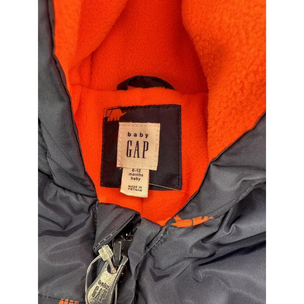 NWT Gap Dinosaurs Print Puffer One Piece Bunting Size 6-12 Months - Picture 7 of 7